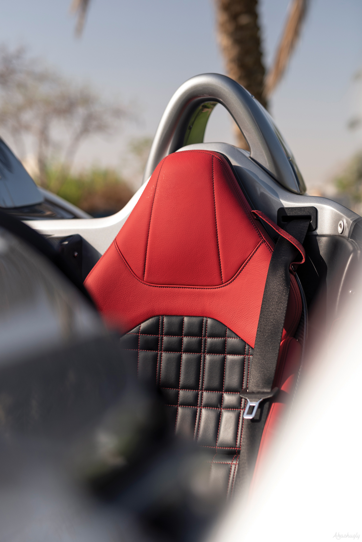 Seat of 2009 Mercedes-Benz SLR McLaren Stirling Moss offered at RM Sotheby’s Villa Erba live auction 2019